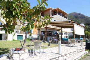 Řecko ; Lefkada ; Aparthotel Madouri Beach