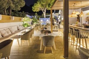 Samian Mare Suites & Spa