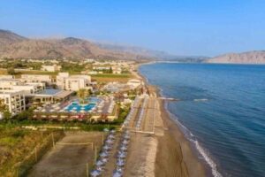 Hydramis Palace Beach Resort