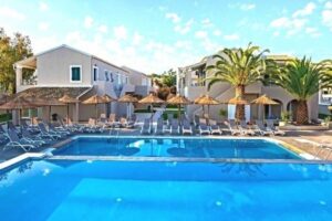 Amour Holiday Resort